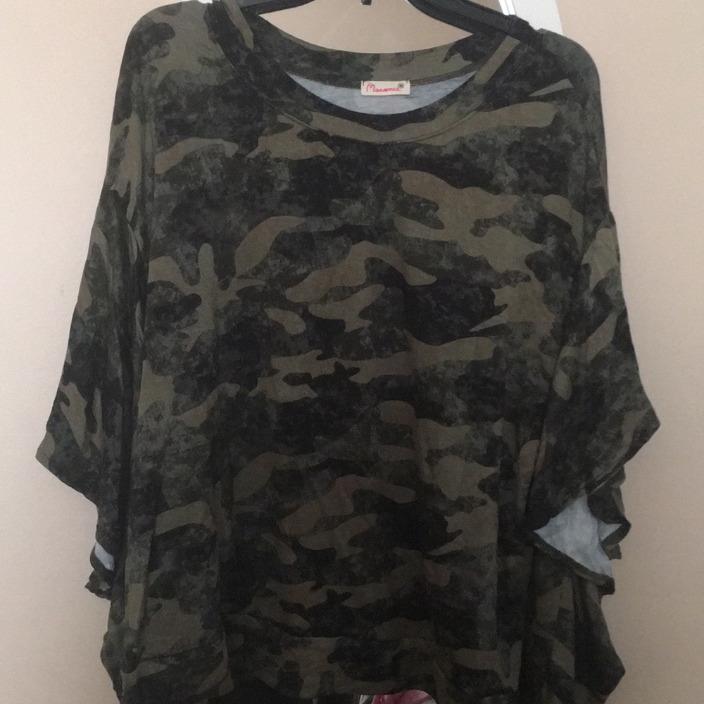 Camo top
